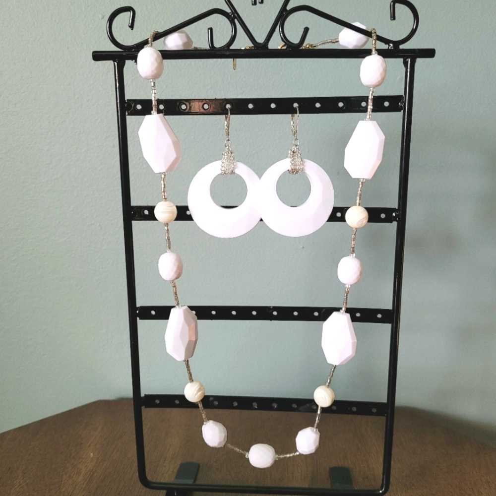 Set: White Faceted Bead Station Necklace and Earrings